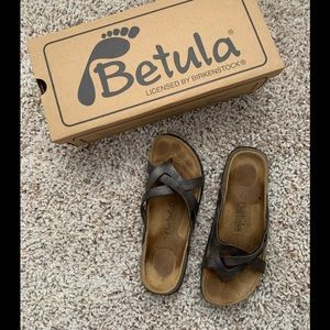 NIB•Bertula by Birkenstock•Vinja Golden Brown